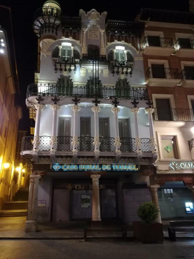 Apartamento La Muralla De Teruel Exterior photo
