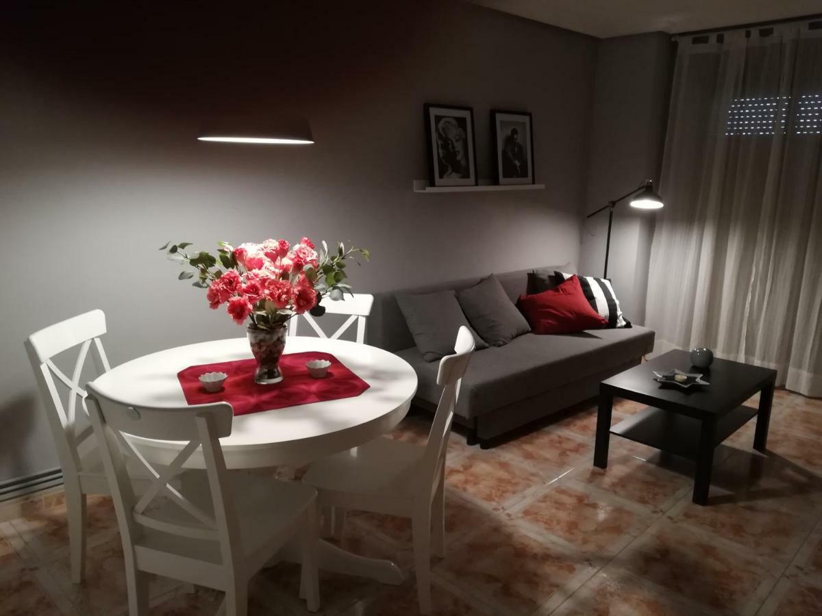 Apartamento La Muralla De Teruel Exterior photo